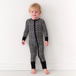 Little Sleepies Monochrome Zippy